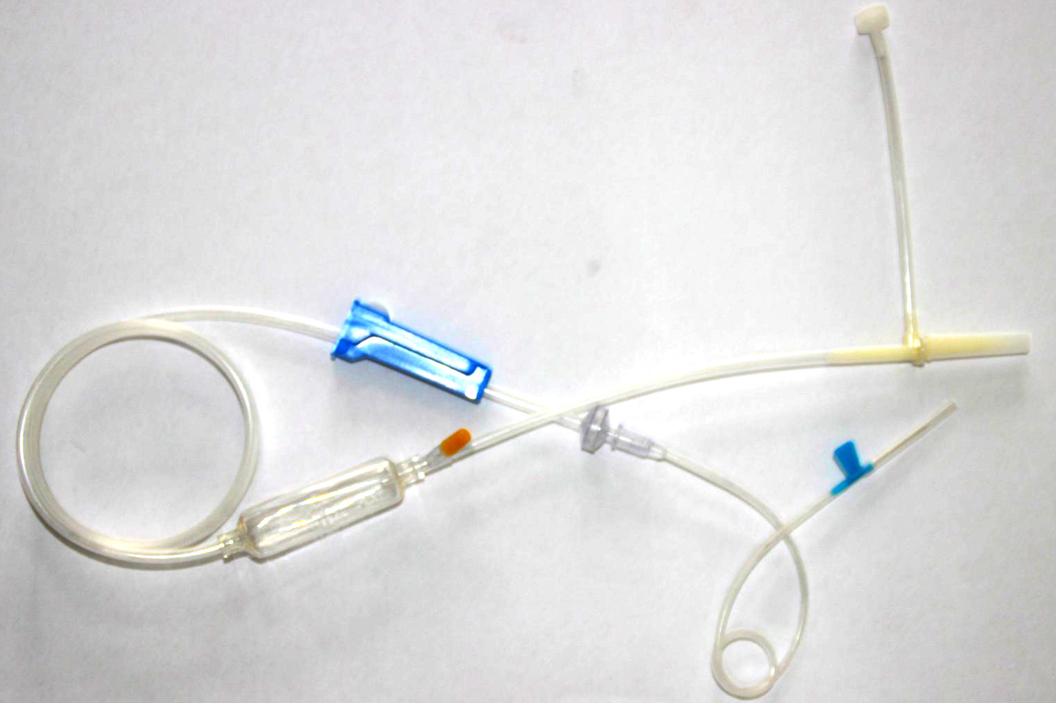一次性使用输液器 带针